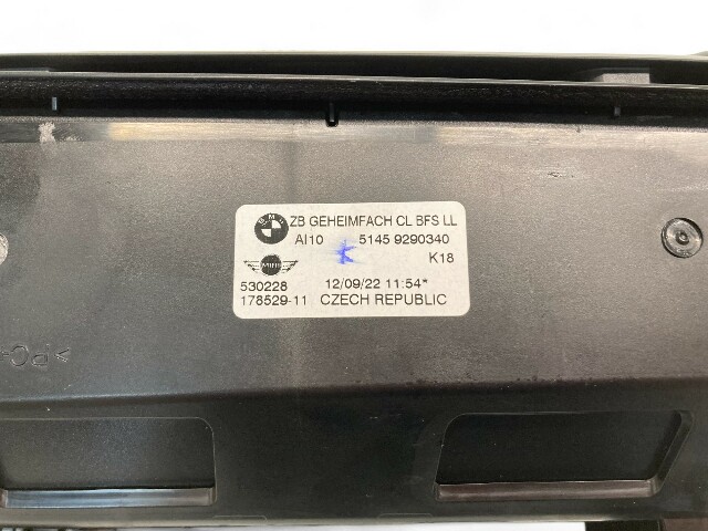 ぷーちゃん Mini Cooper Hidden Compartment Dash Storage NEW 51459290340