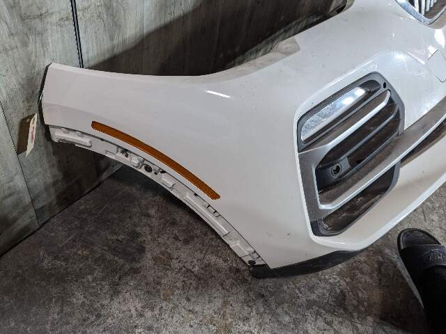 19-23 OEM BMW G05 X5 Front Bumper Cover w/ Griiles & Lower Lights