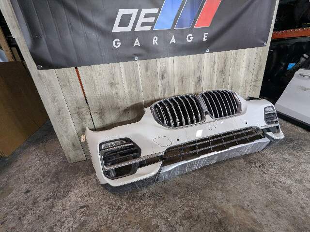 BMW 純正 G05X5 前期 19-23 OEM BMW G05 X5 Front Bumper Cover w/ Griiles & Lower