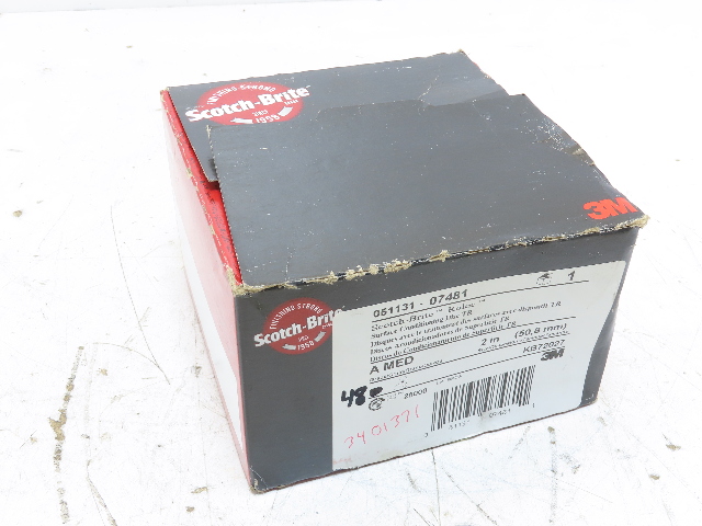 3M Scotch-Brite 07481 Roloc Medium 2 inch Surface Conditioning Disc - 48 Count