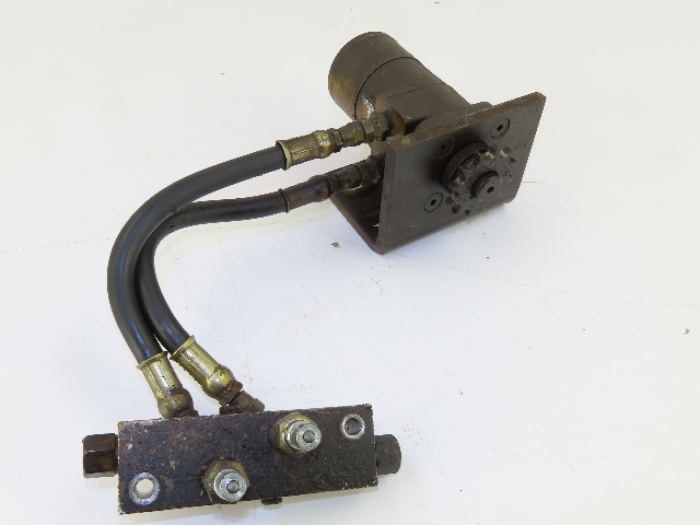 Eaton Char-Lynn 101-1007-007 Hydraulic Motor