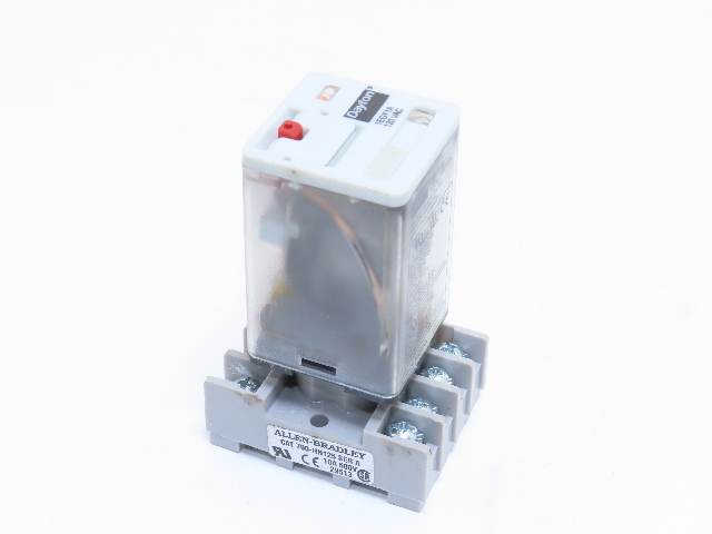 DAYTON 1EGY1A 120VAC RELAY With Base