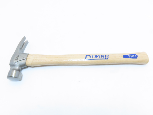 ESTWING Pro California Hammer 23 oz Rip Claw with Smooth Face & Hickory Handle