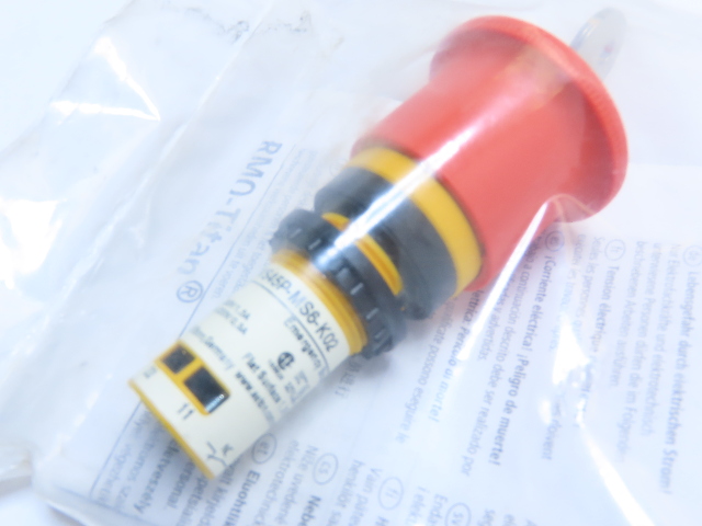 Eaton C22-PVS45P-MS6-K02 Compact Pushbutton Emergency Stop MS6 Key-release Red
