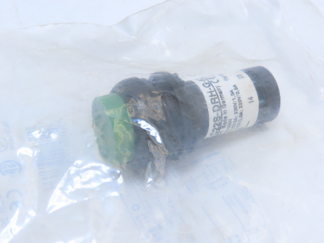 Eaton C22S-DRH-G-K20 Compact Pushbutton Maintained Non-illuminated Green Button