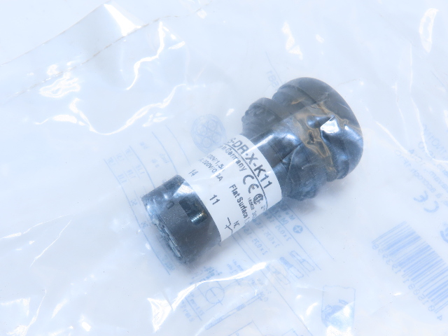Eaton C22S-DR-X-K11 Compact Pushbutton Non-illuminated Maintain No buttn 1NO 1NC