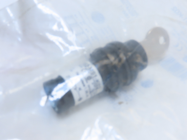 Eaton C22S-WRS3-MS1-K02 3 Position Rotary Key MS1 Switch Maintained 2NC