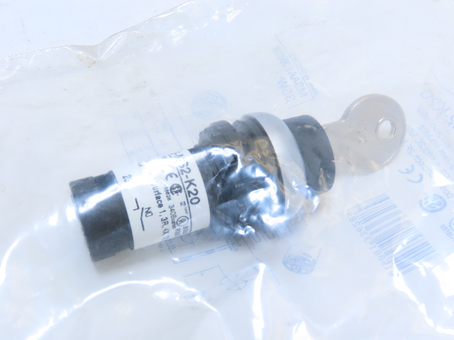 Eaton C22-WRS-MS2-K20 2 Position Rotary Key MS2 Switch Maintained 2NO