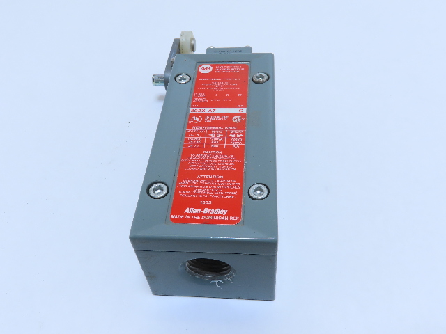 Allen Bradley 802X-A7 Z-21379 Limit Switch For Hazardous Locaions Roller Arm