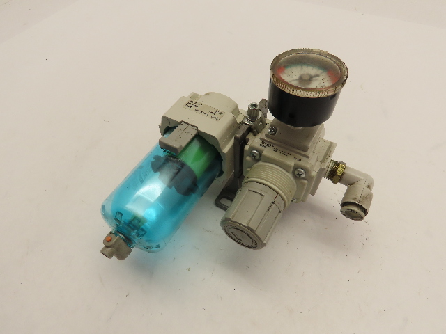 SMC Air Dryer & Regulator w/ Mount Bracket 1/4"NPT