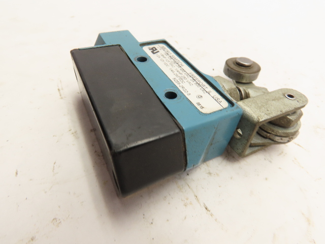 Honeywell Micro Switch BZE6-2RQ2-S Limit Switch with Adjustable Roller Lever