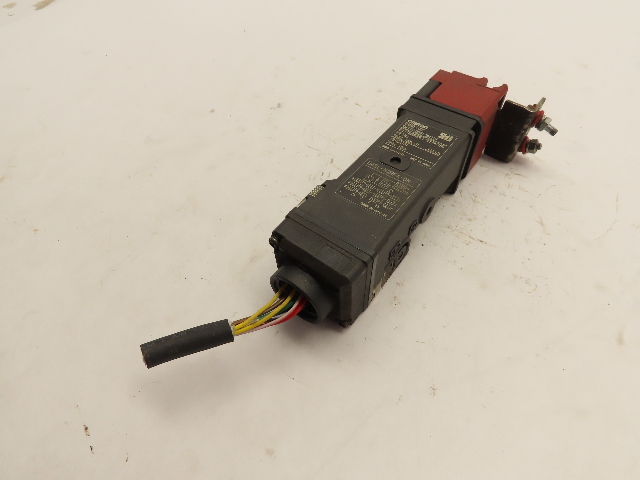 OMRON STI D4SL-N2RFA-DN Guard Lock Safety Door Switch D4SL-N2RFA-DN
