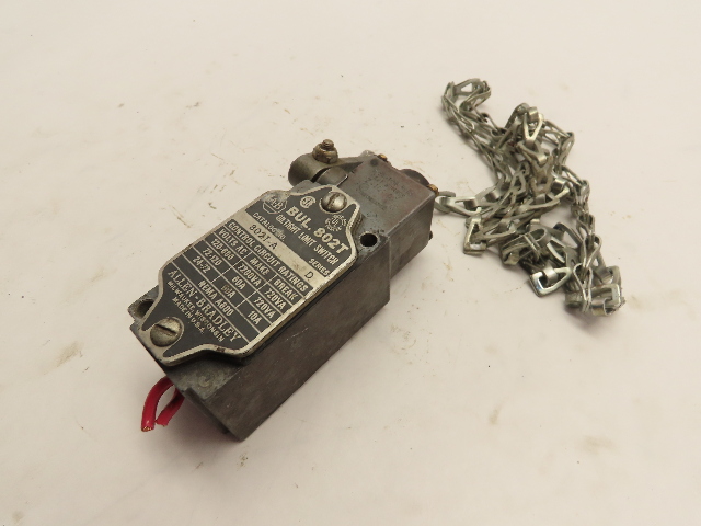 Limit Switch with Z-16065 OPERATING HEAD
