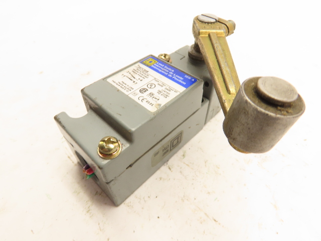 SQUARE D LIMIT SWITCH 9007C54B2 SERIES A W/TYPE B OPERATING HEAD EA-2 Roller Arm