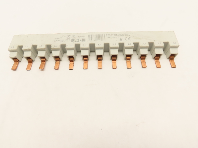 EATON Z-SV/UL-16/3P-3TE/12 BUSBAR WITH 12 TERMINALS