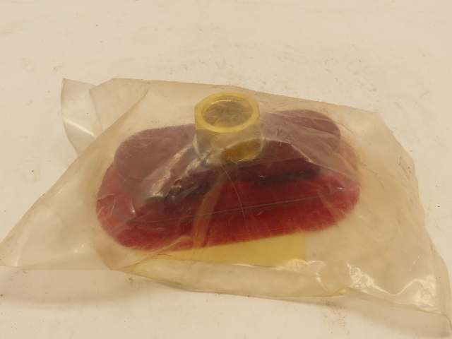 Destaco VC-35-90TC-G38-PU55 Oval Suction Cup Color Red