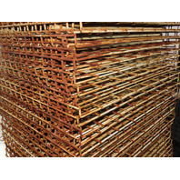 Lyon bulk storage heavy duty waterfall wire decking  24"wide x 30"deep