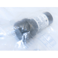 Eaton C22S-DR-S-K01 Compact Pushbutton Non-illuminated Maintained Black Flush