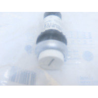 Eaton C22-DRH-W-X1-K11 Pushbutton Non-Illuminated Maintained White X1 Etch