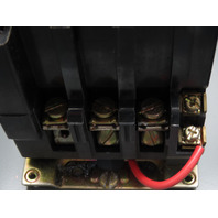 Square D 8536SAG12 Nema Size 00 Motor Starter 2 Hp W/Enclosure 120V Coil