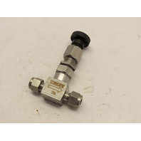 Whitey SS-21RS4 316 Stainless Steel Needle Valve 3000 PSI 1/4" Tube compression