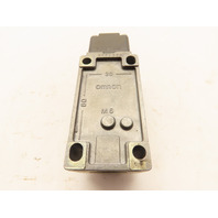 OMRON D4B-2515N LIMIT SWITCH W/D4B-0010N  ROLLER LEVER