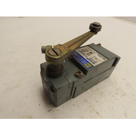 SQUARE D LIMIT SWITCH 9007C54B2 SERIES A W/TYPE B OPERATING HEAD EA-1 Roller Arm