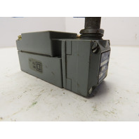SQUARE D LIMIT SWITCH 9007C54B2 SERIES A W/TYPE B OPERATING HEAD EA-2 Roller Arm