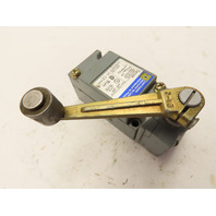 SQUARE D LIMIT SWITCH 9007C54B2 SERIES A W/TYPE B OPERATING HEAD EA-2 Roller Arm