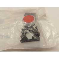 Eaton M22-D-R-K01 Red Momentary Push Button &oslash;22.5mm 1NC Contact 600VAC 10A