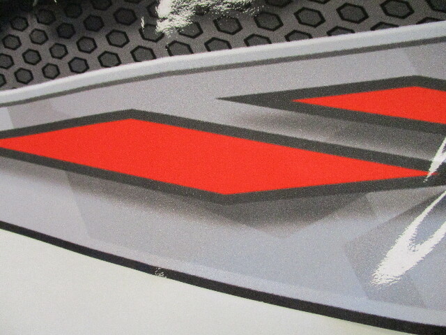 TRACKER (2021) SUPER GUIDE V-16 DEEP V HULL LOGO DECAL STARBOARD