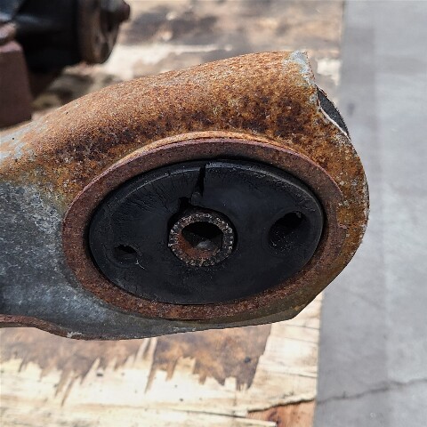 96-98 Mustang Gt Rear End 8.8 Differential Axle Assembly 3.27