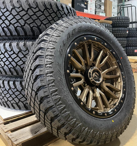 ティーズ ページ29 20x9 Fuel D681 Rebel Bronze Wheels 2956020 34