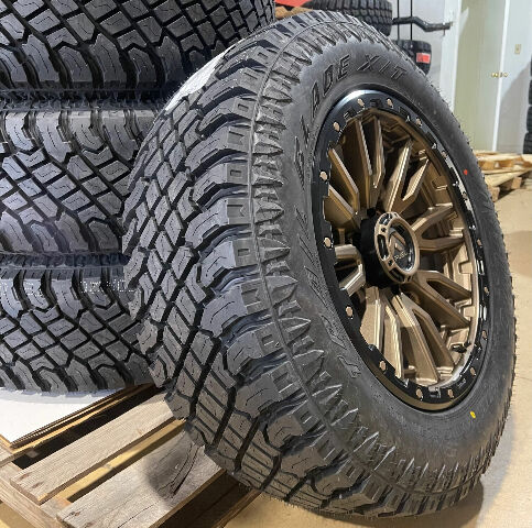 レンローズ Fuel Off-Road D681 Bronze 20x9 8x170 1 O.S. 125.1 H.B.