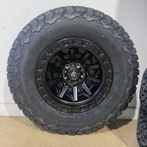 5) 17x9 Fuel Covert Black Wheels 33 BFG KO2 AT Tires 5x5 Jeep