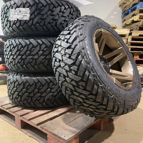 4) 20X12 Fuel D765 SFJ Bronze Wheels 35