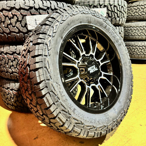 20x9 Black Moto Metal MO810 Legacy Wheels 33
